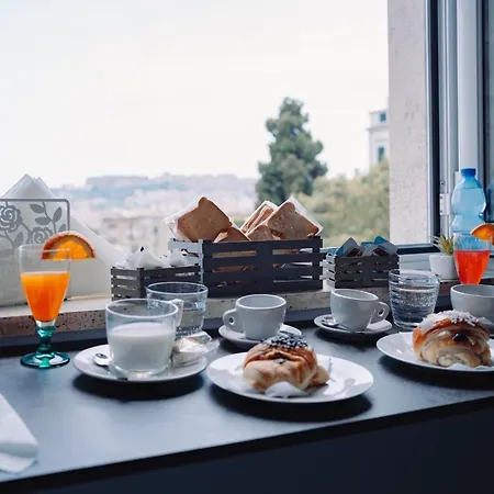 La Collina Di Capodimonte Couette-café Naples