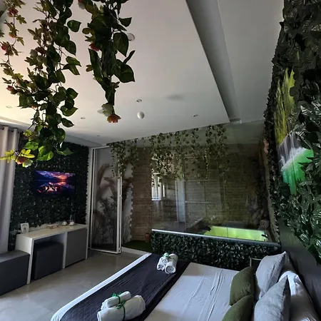 Couette-café La Collina Di Capodimonte 4*