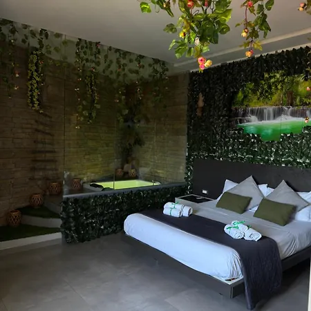 La Collina Di Capodimonte Nápoles