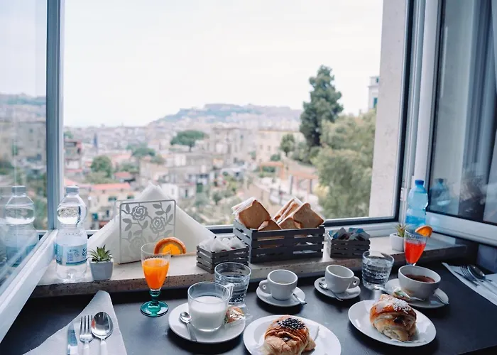 לינה וארוחת בוקר La Collina Di Capodimonte נאפולי