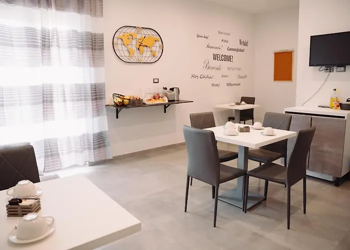 La Collina Di Capodimonte לינה וארוחת בוקר 4*