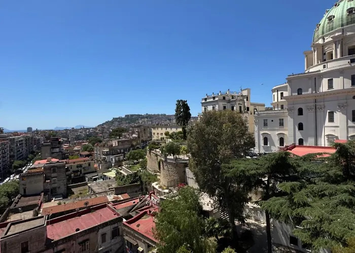 La Collina Di Capodimonte לינה וארוחת בוקר 4*