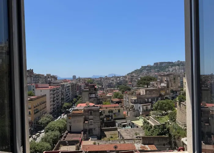 La Collina Di Capodimonte לינה וארוחת בוקר נאפולי